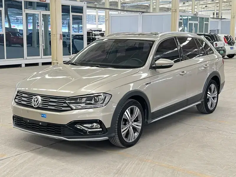 2020 Volkswagen C-Trek с пробегом 98 000 км