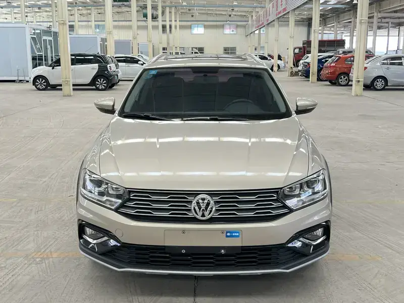 2020 Volkswagen C-Trek с пробегом 98 000 км