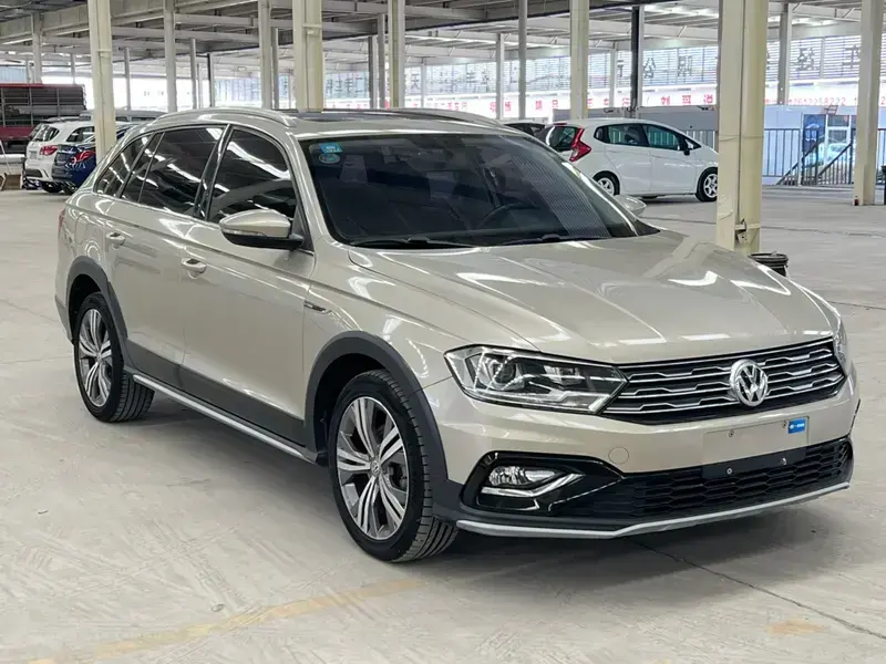 2020 Volkswagen C-Trek с пробегом 98 000 км