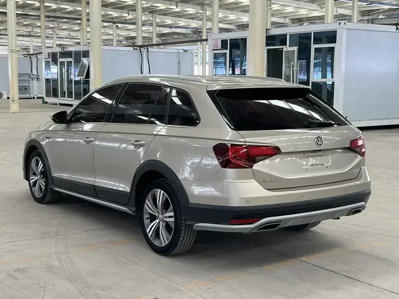 2020 Volkswagen C-Trek с пробегом 98 000 км