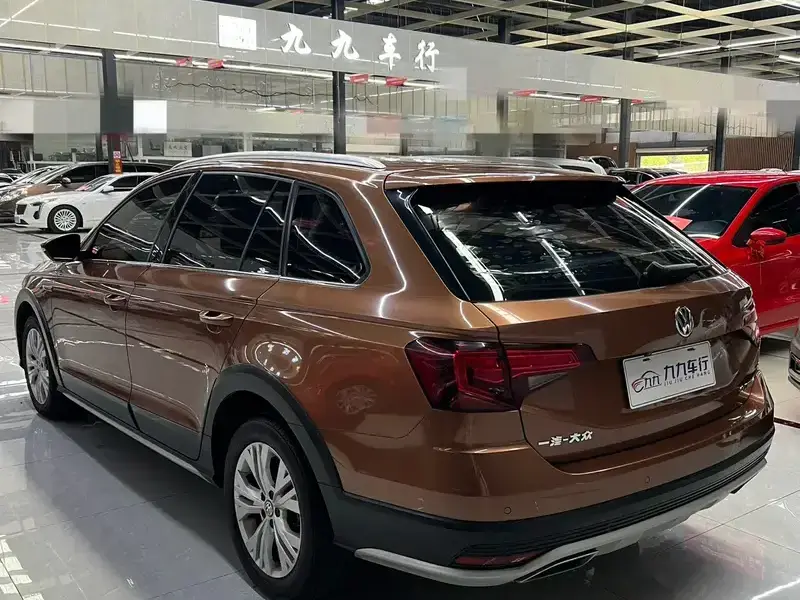 2017 Volkswagen C-Trek с пробегом 45 000 км