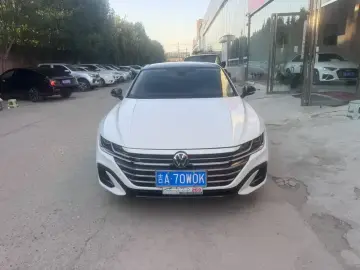 2024 Volkswagen Passat CC с пробегом 25 000 км