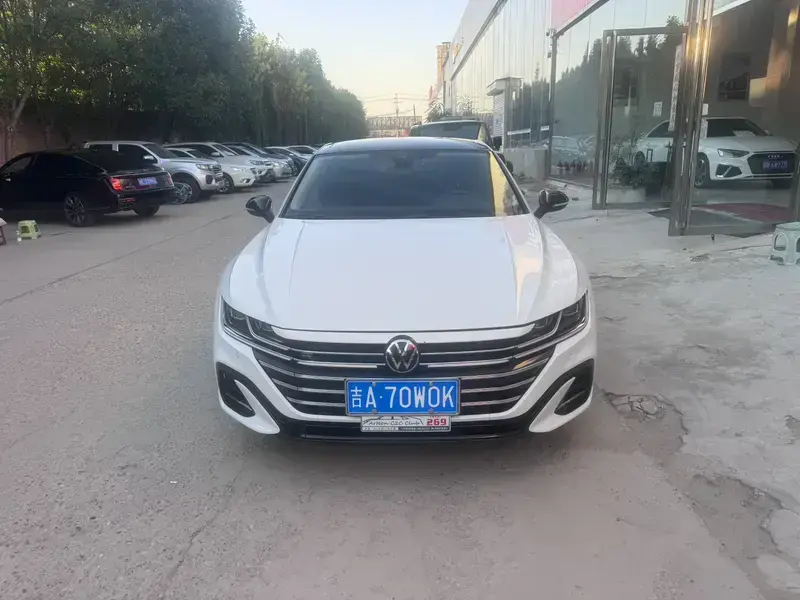 2024 Volkswagen Passat CC с пробегом 25 000 км