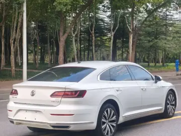2020 Volkswagen Passat CC с пробегом 170 000 км