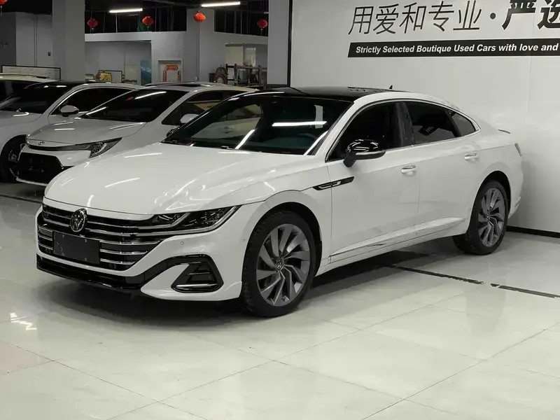 2021 Volkswagen Passat CC с пробегом 34 000 км