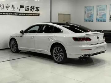2021 Volkswagen Passat CC с пробегом 34 000 км