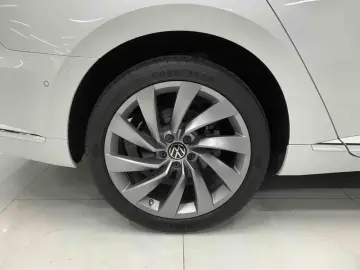 2021 Volkswagen Passat CC с пробегом 34 000 км