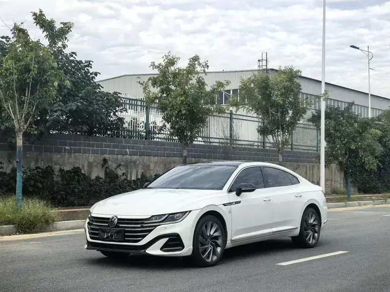 2024 Volkswagen Passat CC с пробегом 22 000 км