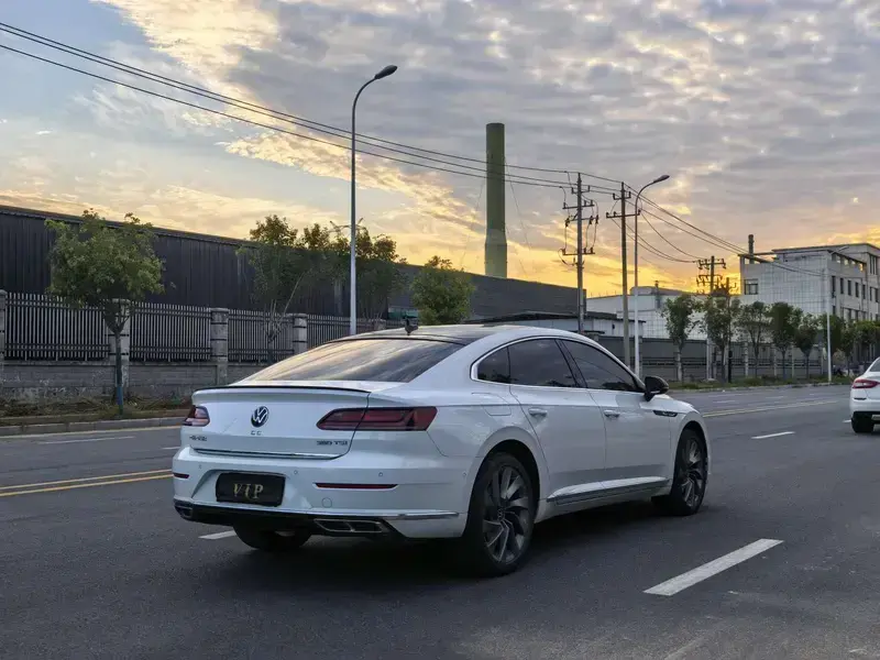 2024 Volkswagen Passat CC с пробегом 22 000 км