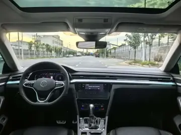 2024 Volkswagen Passat CC с пробегом 22 000 км