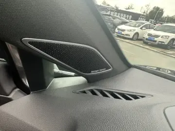 2026 Volkswagen Golf GTI с пробегом 5 000 км