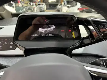 2023 Volkswagen ID.3 с пробегом 40 000 км
