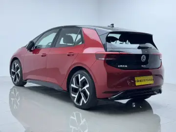 2026 Volkswagen ID.3 с пробегом 24 200 км