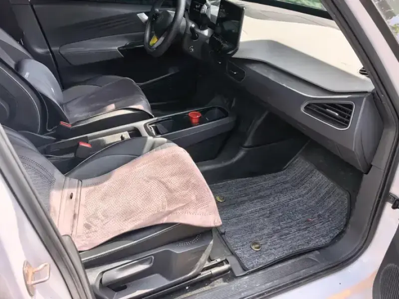 2023 Volkswagen ID.3 с пробегом 97 000 км