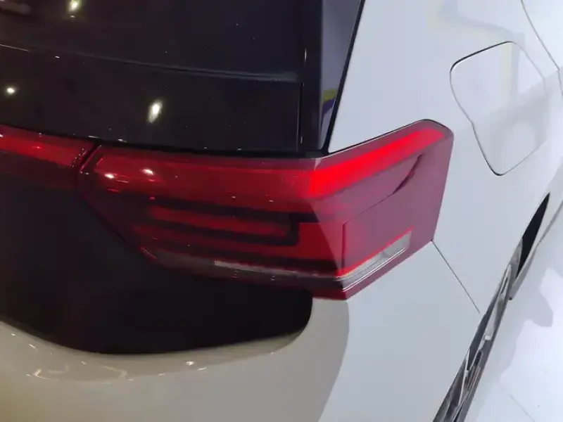 2024 Volkswagen ID.3 с пробегом 42 000 км