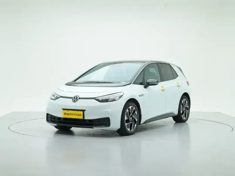 2023 Volkswagen ID.3 с пробегом 113 400 км