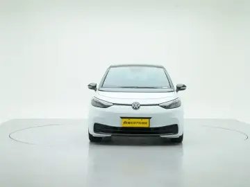 2023 Volkswagen ID.3 с пробегом 113 400 км