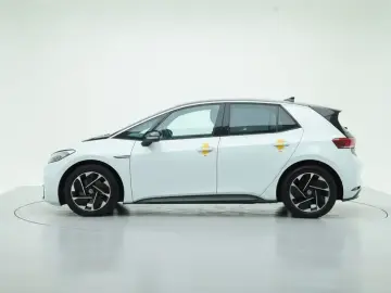 2023 Volkswagen ID.3 с пробегом 113 400 км