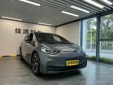 2024 Volkswagen ID.3 с пробегом 56 000 км