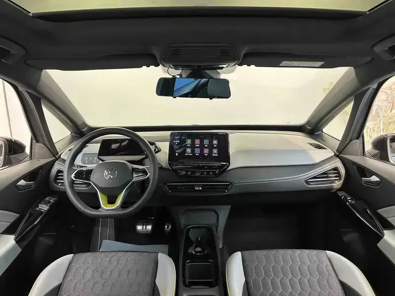 2024 Volkswagen ID.3 с пробегом 56 000 км