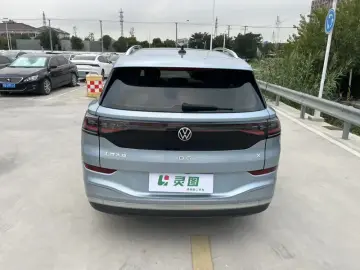 2023 Volkswagen ID.6 с пробегом 55 000 км
