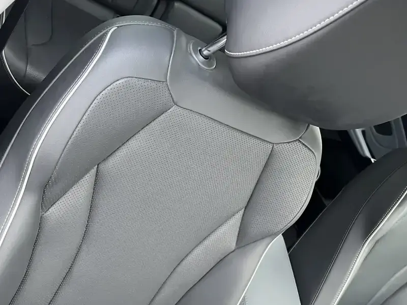 2023 Volkswagen ID.6 с пробегом 55 000 км