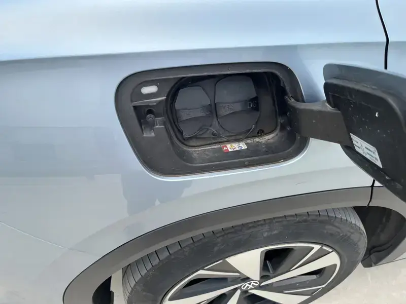 2023 Volkswagen ID.6 с пробегом 55 000 км