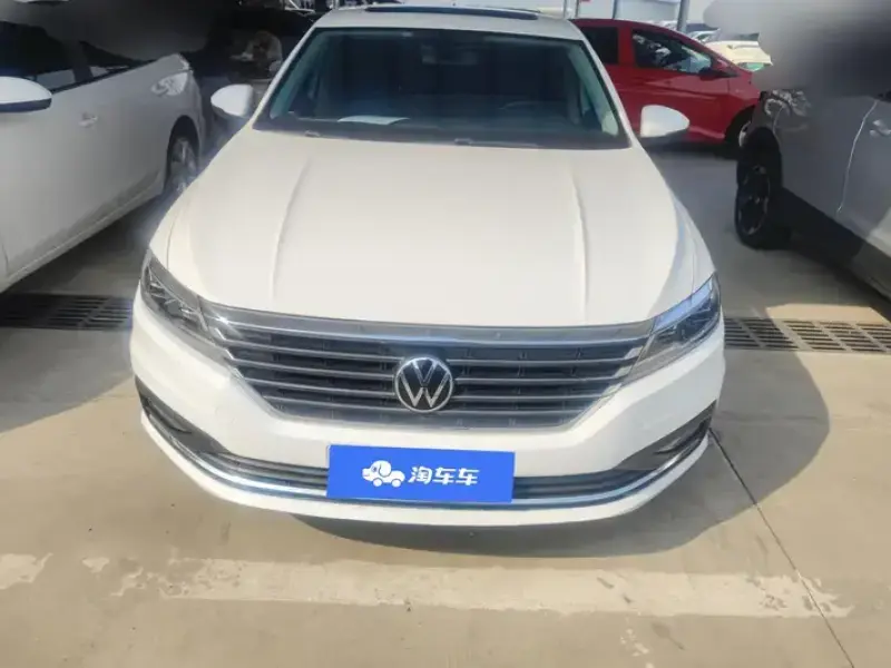2022 Volkswagen Lavida с пробегом 67 000 км