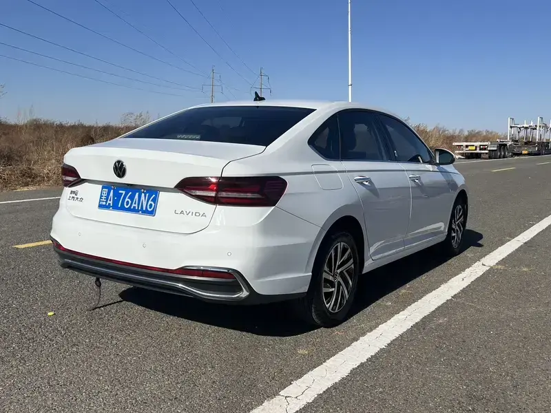 2023 Volkswagen Lavida с пробегом 19 000 км