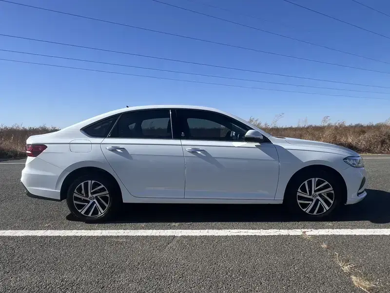 2023 Volkswagen Lavida с пробегом 19 000 км