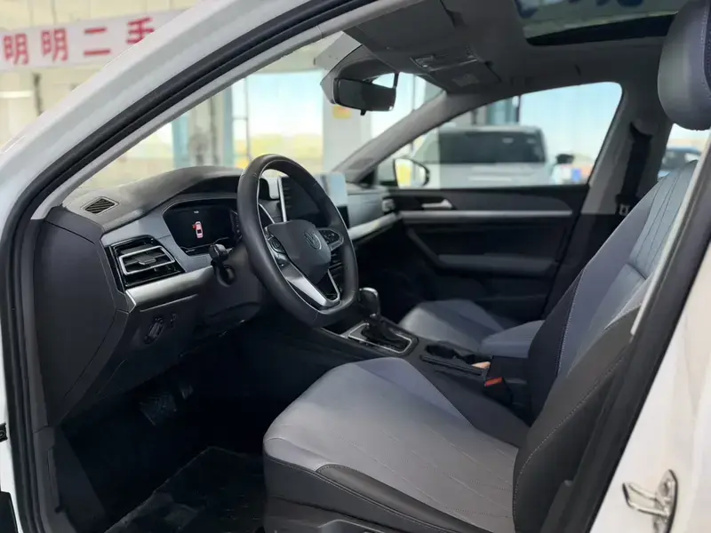 2023 Volkswagen Lavida с пробегом 29 000 км
