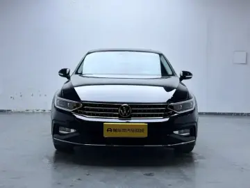 2023 Volkswagen Magotan с пробегом 18 800 км