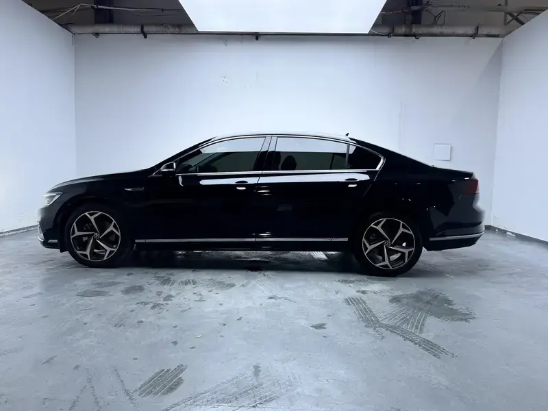 2023 Volkswagen Magotan с пробегом 18 800 км
