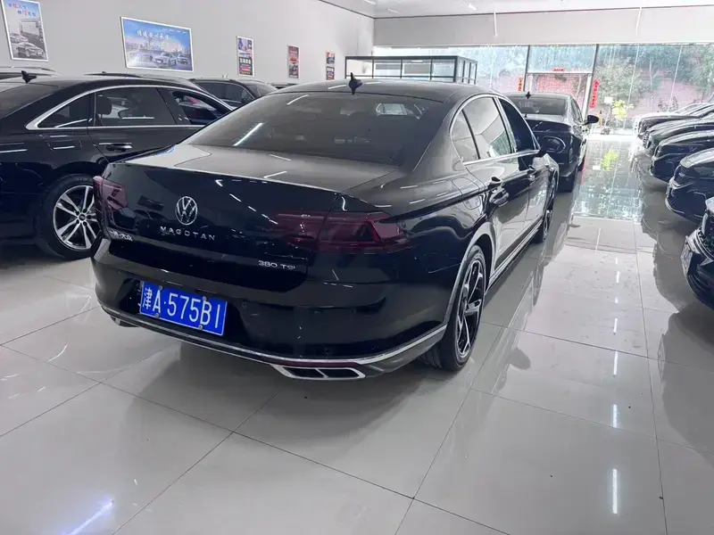 2024 Volkswagen Magotan с пробегом 23 000 км