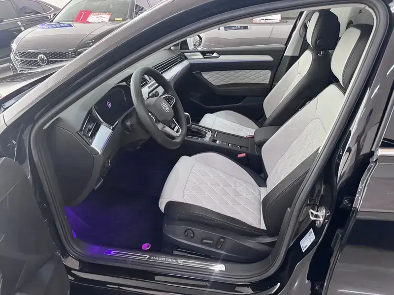 2024 Volkswagen Magotan с пробегом 23 000 км