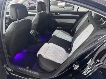 2024 Volkswagen Magotan с пробегом 23 000 км
