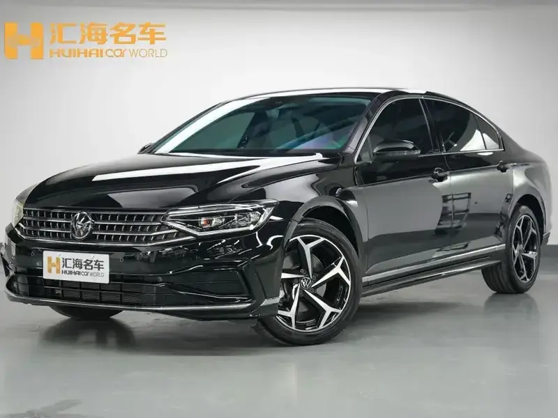 2026 Volkswagen Magotan с пробегом 700 км