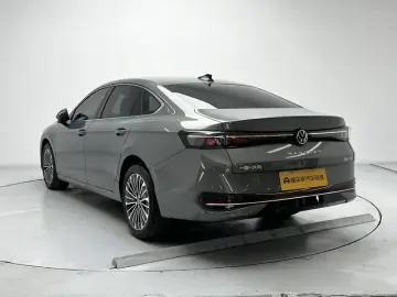 2024 Volkswagen Magotan с пробегом 26 100 км