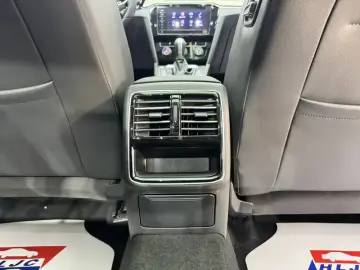 2023 Volkswagen Magotan с пробегом 33 000 км