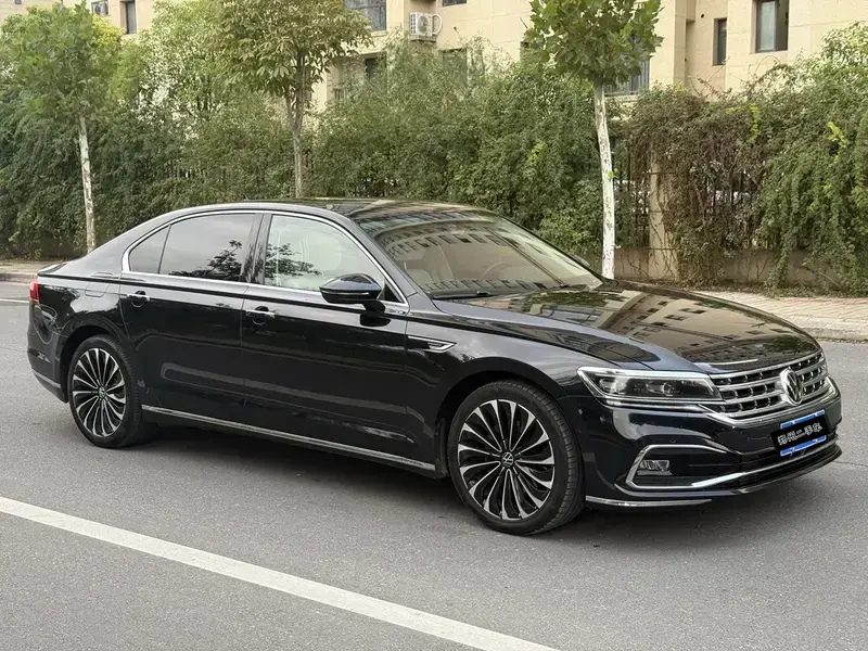 2021 Volkswagen Phideon с пробегом 120 000 км