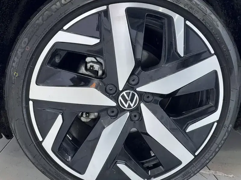 2023 Volkswagen Lamando с пробегом 31 000 км