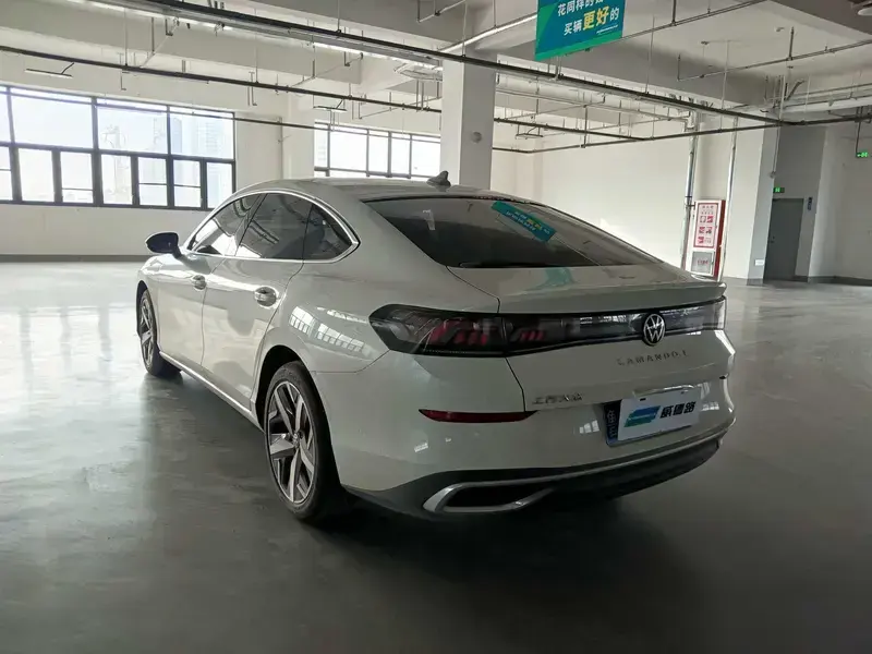 2024 Volkswagen Lamando с пробегом 15 900 км