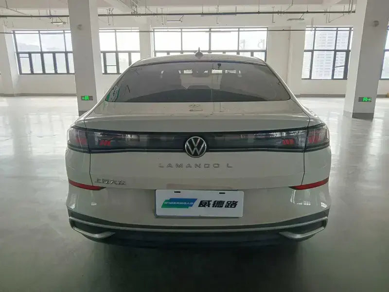 2024 Volkswagen Lamando с пробегом 15 900 км