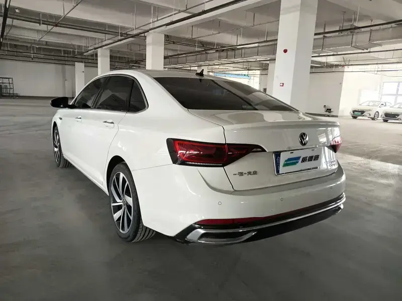 2023 Volkswagen Sagitar с пробегом 38 700 км