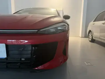 2026 Volkswagen Lamando с пробегом 5 000 км