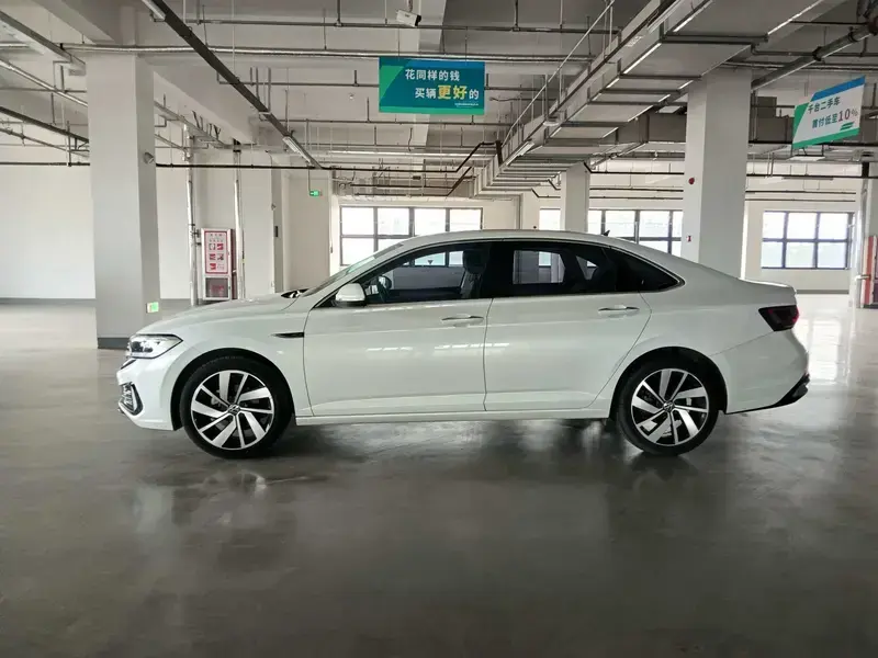2023 Volkswagen Sagitar с пробегом 62 500 км