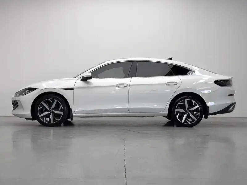 2024 Volkswagen Lamando с пробегом 21 100 км
