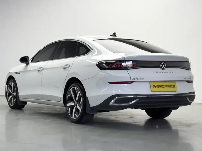 2024 Volkswagen Lamando с пробегом 21 100 км
