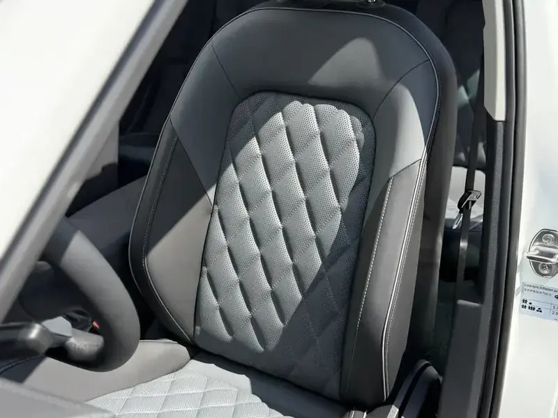 2025 Volkswagen Sagitar с пробегом 8 000 км