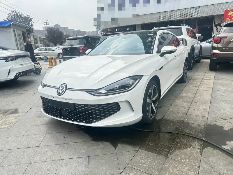 2022 Volkswagen Lamando с пробегом 32 600 км